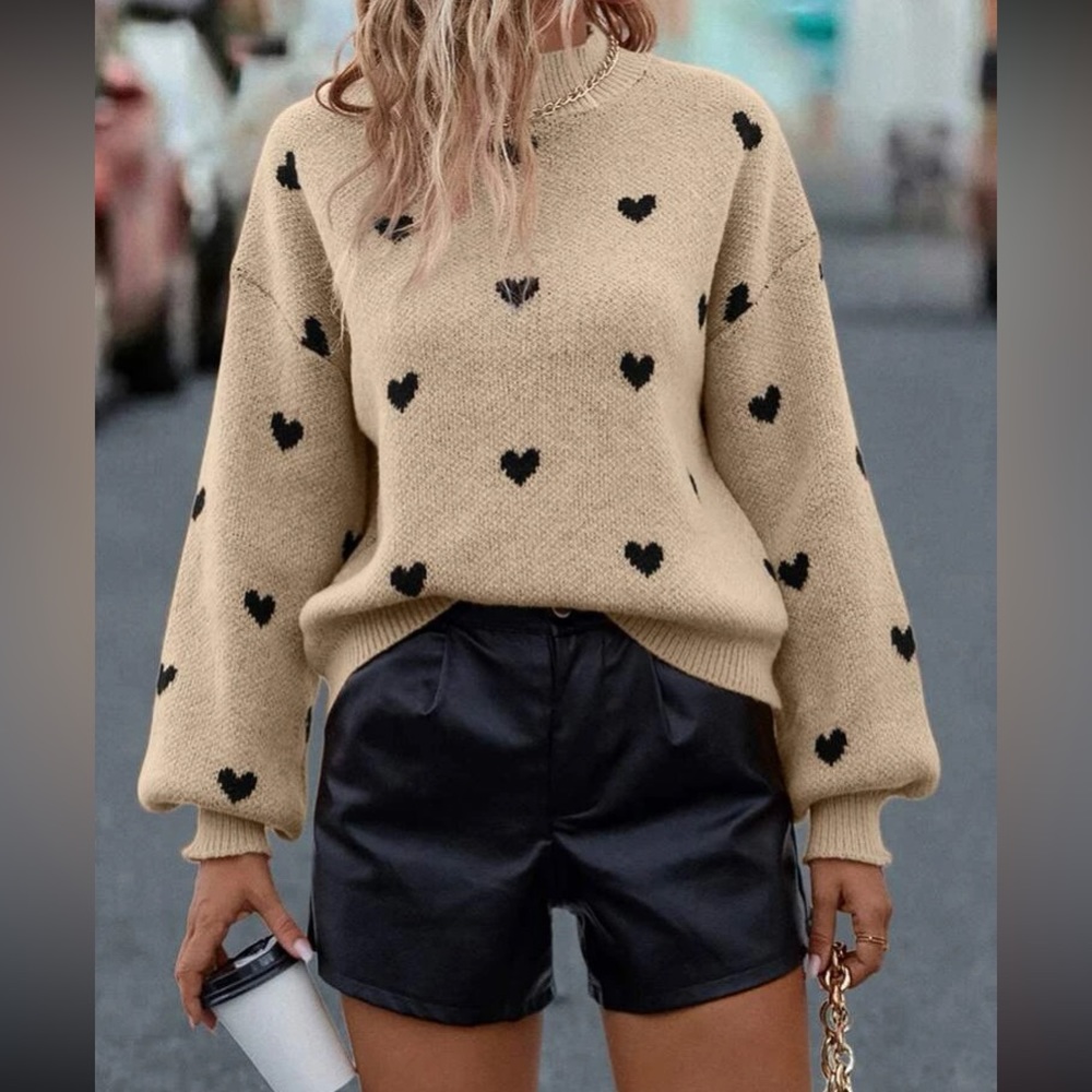 Heart pattern apricot and black sweater